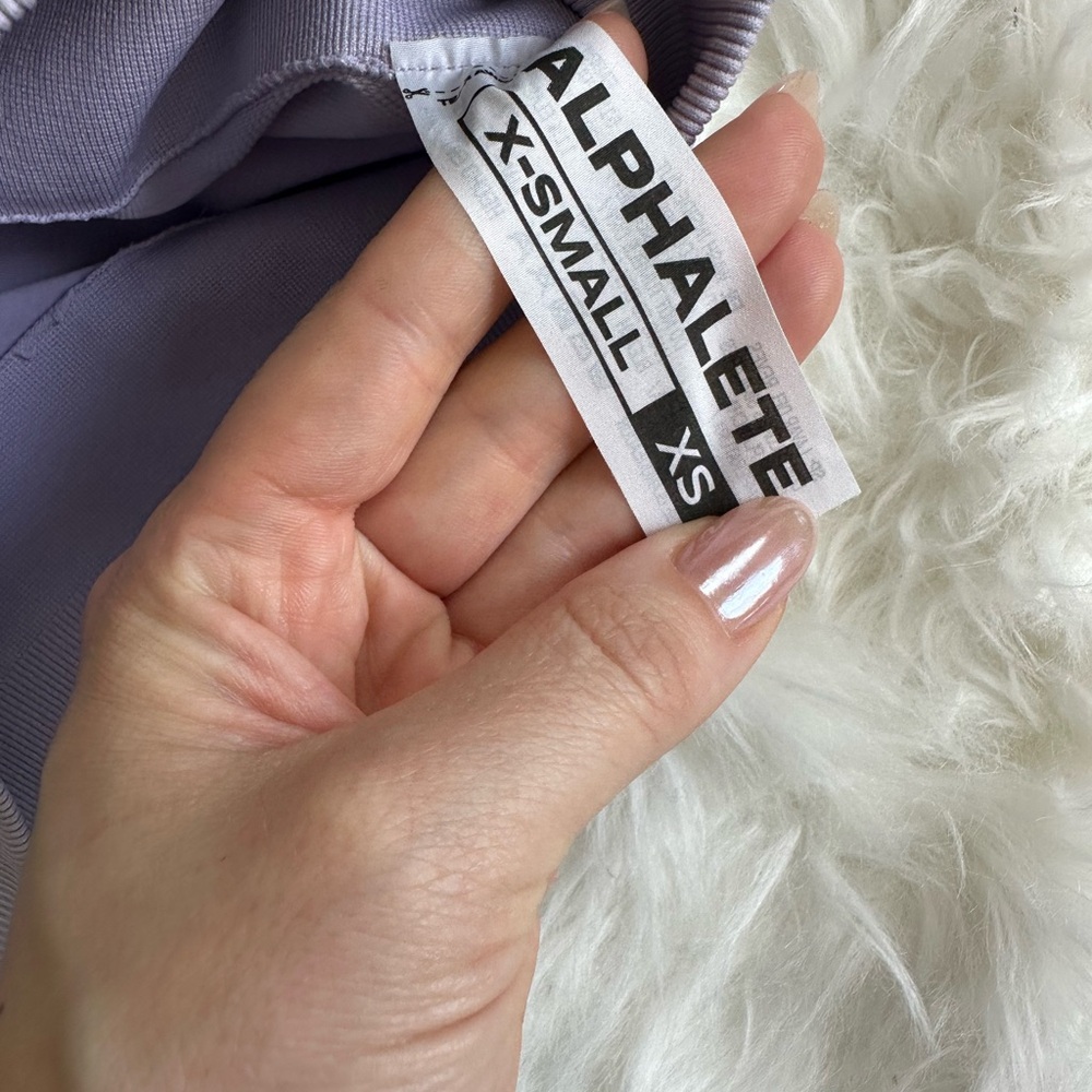 Alphalete Lavender Leggings - Picture 6 of 6